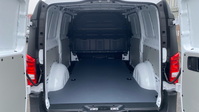 Mercedes-Benz Vito EL2 Electric Fwd 85kW 66kWh Pro Van Auto - Image 17